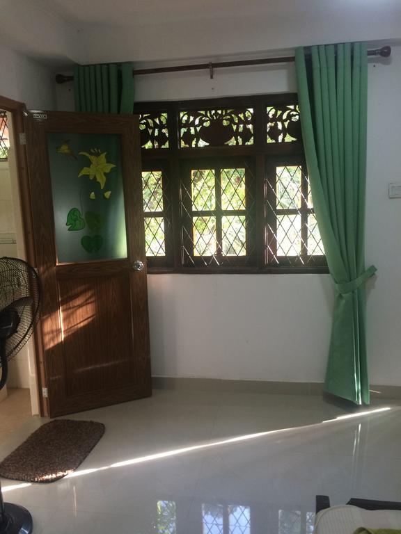 Green Woods Guest Kandy Esterno foto